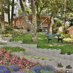 Hotel Pequeno Bosque